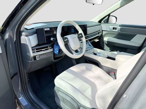 New 2026 Hyundai Santa Fe SE FWD image 9