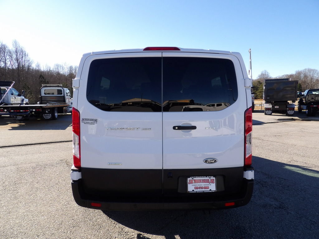 Used 2023 Ford Transit 350 XLT RWD image 6