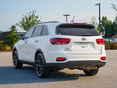 Used 2020 Kia Sorento S FWD image 5