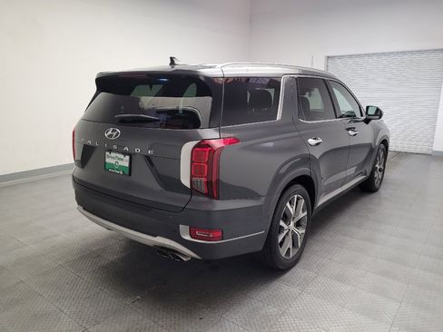 Used 2022 Hyundai Palisade SEL w/ 8P Bench Seat Package FWD image 9