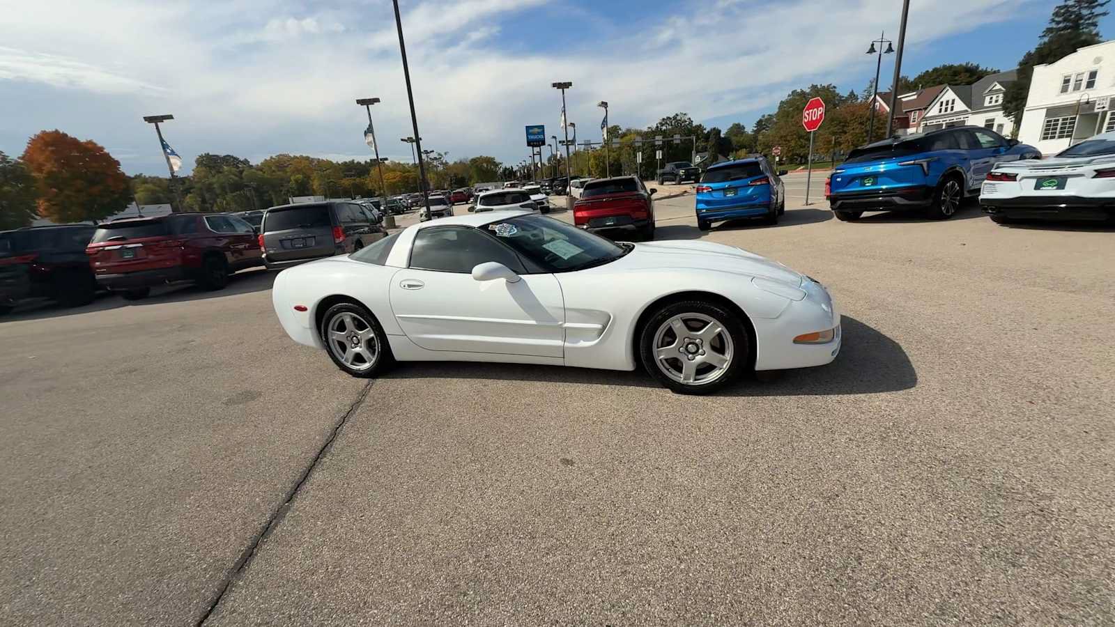 Used 1998 Chevrolet Corvette Coupe w/ Memory Pkg RWD image 9