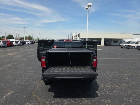 Used 2025 GMC Canyon Denali w/ LPO, Denali Black Edition AWD/4WD image 23