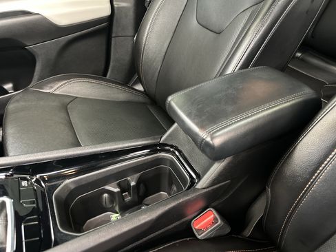 Used 2023 Jeep Compass Limited w/ Sun and Sound Group image 28