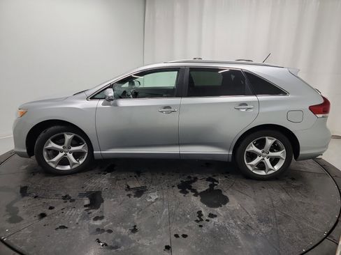 Used 2015 Toyota Venza XLE image 4