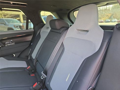 Used 2025 Land Rover Range Rover Sport SV Edition Two image 15