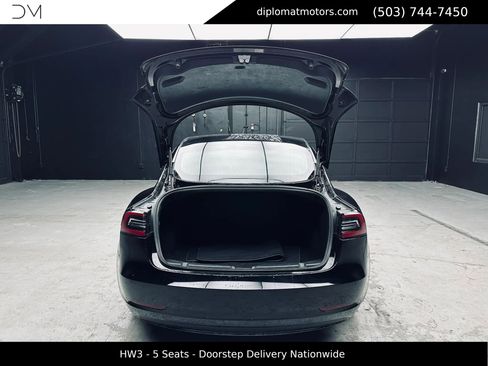 Used 2018 Tesla Model 3 Long Range image 40