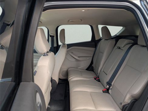 Used 2019 Ford Escape SE image 27