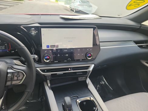 Used 2026 Lexus RX 350 Premium Plus w/ Accessory Package (Z1) FWD image 17