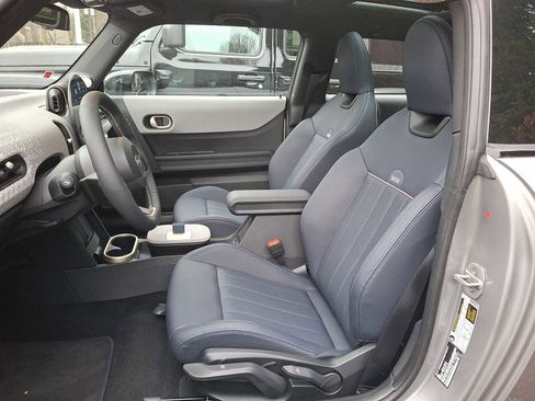 Certified 2025 MINI Cooper S image 11