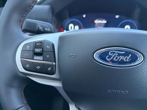 New 2026 Ford Explorer Active image 22