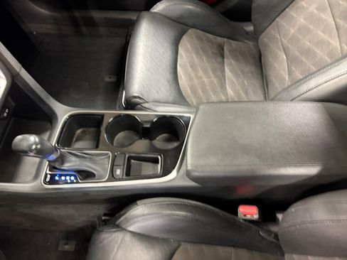 Used 2018 Hyundai Sonata Sport w/ Cargo Package FWD image 16