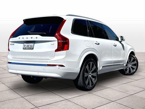 Used 2024 Volvo XC90 T8 Ultimate w/ Lounge Package AWD/4WD image 16