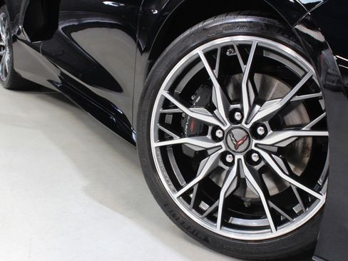 Used 2025 Chevrolet Corvette Stingray Preferred Conv w/ Z51 Performance Package image 27