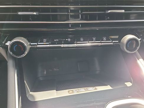 New 2026 Chevrolet Traverse LT image 31