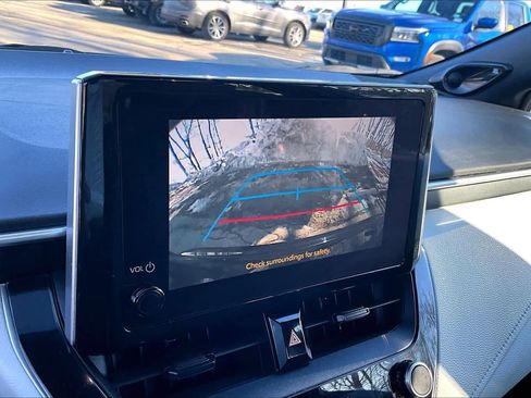 Used 2023 Toyota Corolla SE w/ SE Premium Package image 28