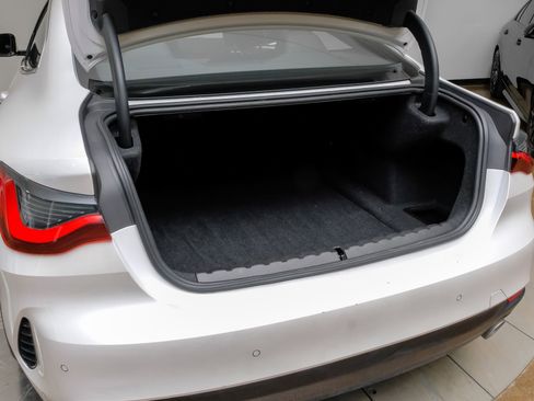 Used 2025 BMW 430i Coupe w/ Premium Package RWD image 49