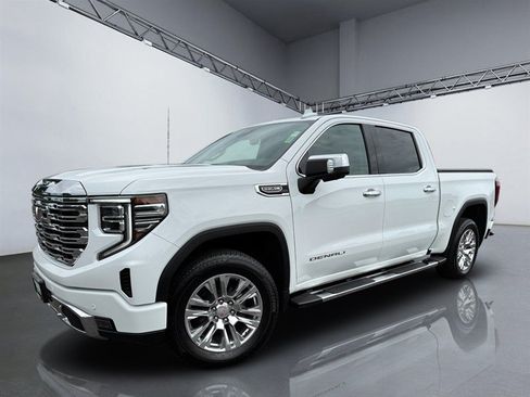 Used 2022 GMC Sierra 1500 Denali w/ Technology Package AWD/4WD image 31