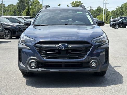 Certified 2023 Subaru Outback Onyx Edition AWD/4WD image 8