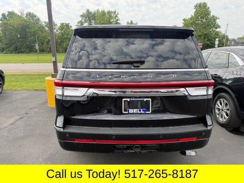 Used 2023 Lincoln Navigator Reserve AWD/4WD image 6