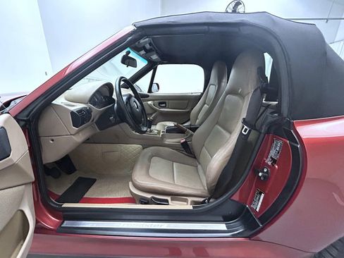 Used 2001 BMW Z3 3.0i image 10