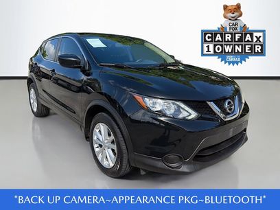 Used 2017 Nissan Rogue Sport S w/ S Appearance Package