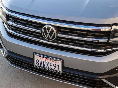Used 2021 Volkswagen Atlas SE w/ Towing Package image 8
