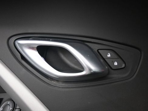 Used 2021 Chevrolet Camaro LT image 16