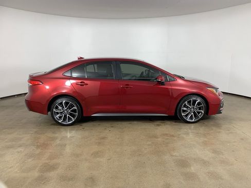 Used 2022 Toyota Corolla SE image 7