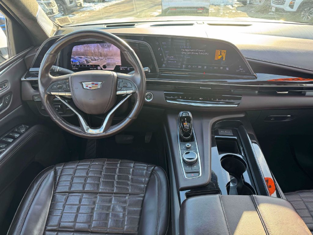 Used 2023 Cadillac Escalade Sport Platinum AWD/4WD image 18