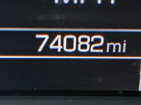 Used 2018 Chevrolet Equinox LT w/ Sun & Infotainment Package image 24