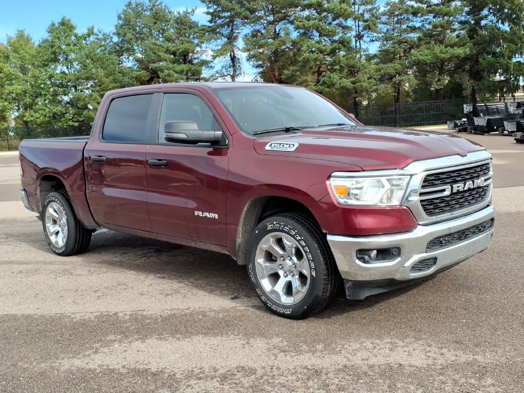 Used 2023 RAM 1500 Big Horn AWD/4WD image 3