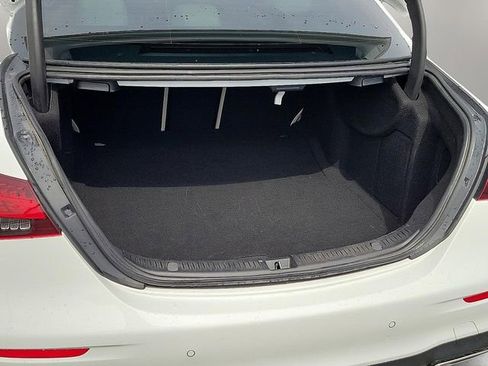Used 2023 Mercedes-Benz E 350 Sedan image 11