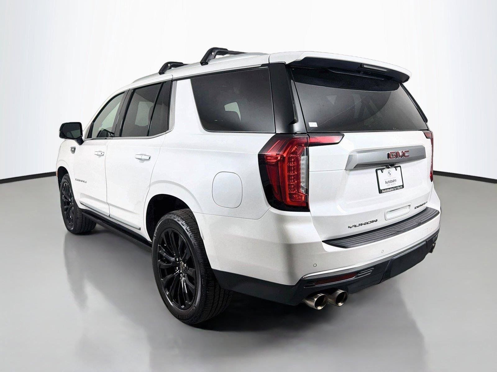 Used 2022 GMC Yukon Denali AWD/4WD image 7