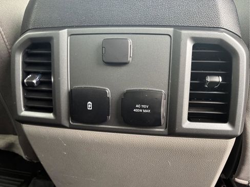 Used 2020 Ford F250 XLT w/ XLT Premium Package image 14