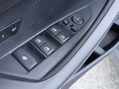 Used 2024 BMW 430i xDrive Convertible image 16