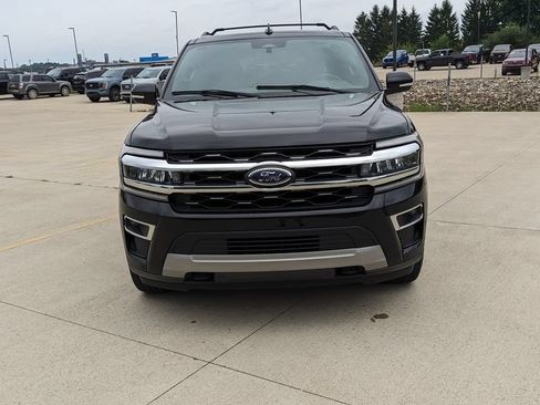 Used 2023 Ford Expedition Max Limited AWD/4WD image 8