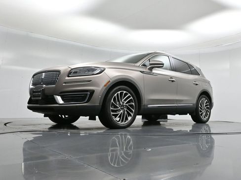 Used 2020 Lincoln Nautilus Reserve image 46