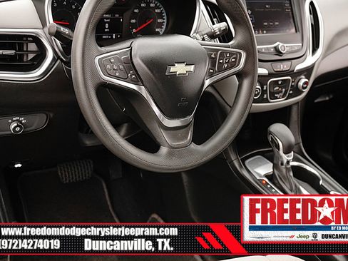 Used 2022 Chevrolet Equinox LS w/ Driver Confidence II Package image 26