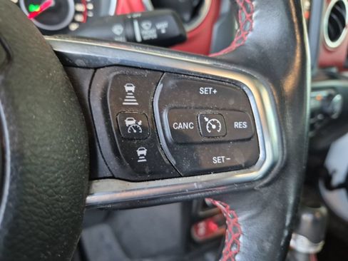 Used 2020 Jeep Gladiator Rubicon AWD/4WD image 13