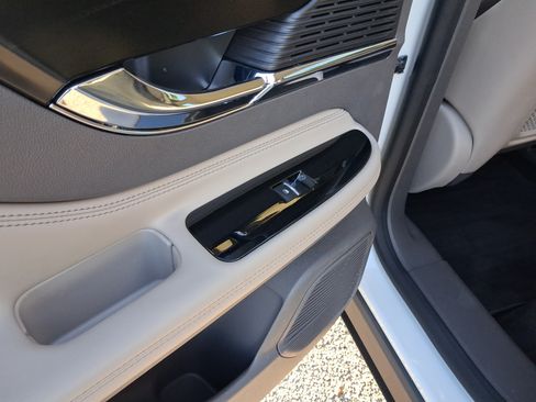 Certified 2022 Lincoln Corsair Reserve FWD image 10
