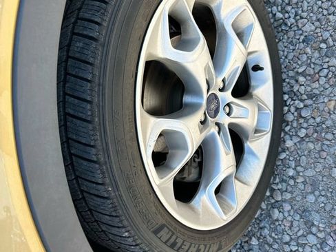 Used 2014 Ford Escape Titanium w/ Equipment Group 401A AWD/4WD image 41