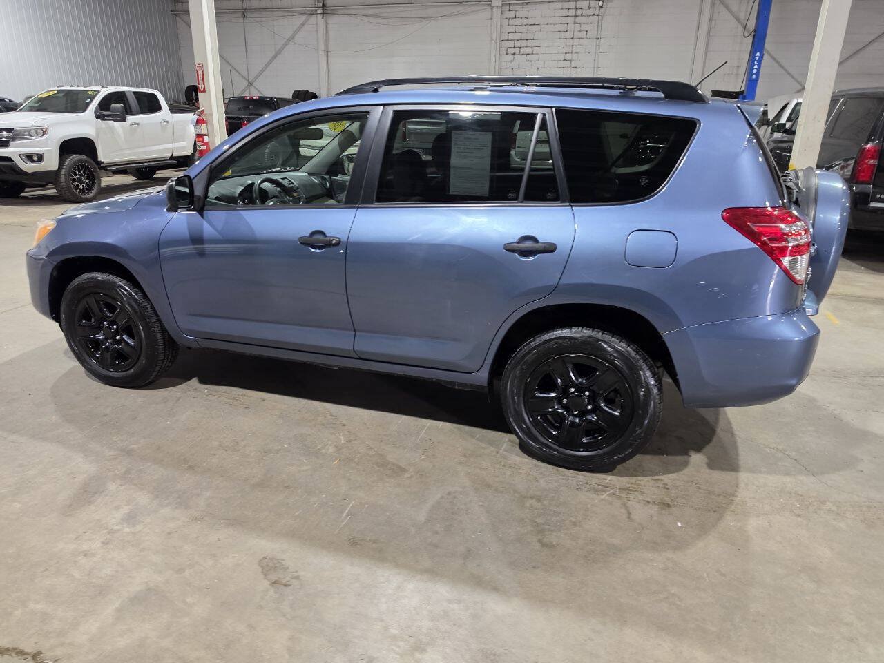 Used 2009 Toyota RAV4 4WD image 6