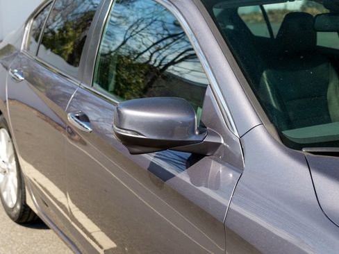 Used 2014 Honda Accord EX-L image 10