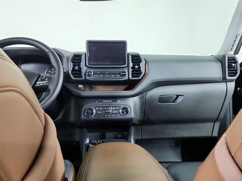 Used 2022 Ford Bronco Sport Outer Banks AWD/4WD image 14