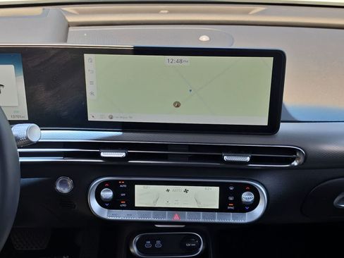 Certified 2025 Genesis GV60 RWD image 20