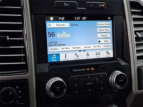 Used 2019 Ford F150 King Ranch image 19