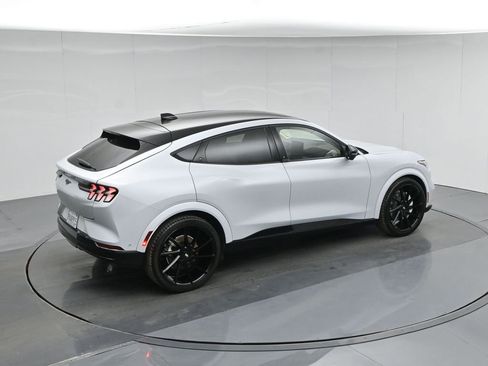 Used 2021 Ford Mustang Mach-E Premium image 41