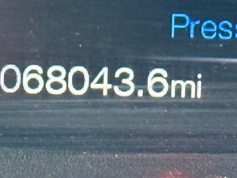 Used 2019 Ford F150 XLT w/ Equipment Group 302A Luxury AWD/4WD image 20