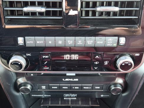 Certified 2023 Lexus GX 460 Luxury w/ Sport Design Package image 40