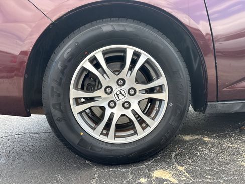 Used 2012 Honda Odyssey EX-L image 17